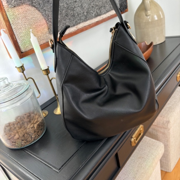 Valentino Leather slouch shoulder bag - Picture 5 of 10